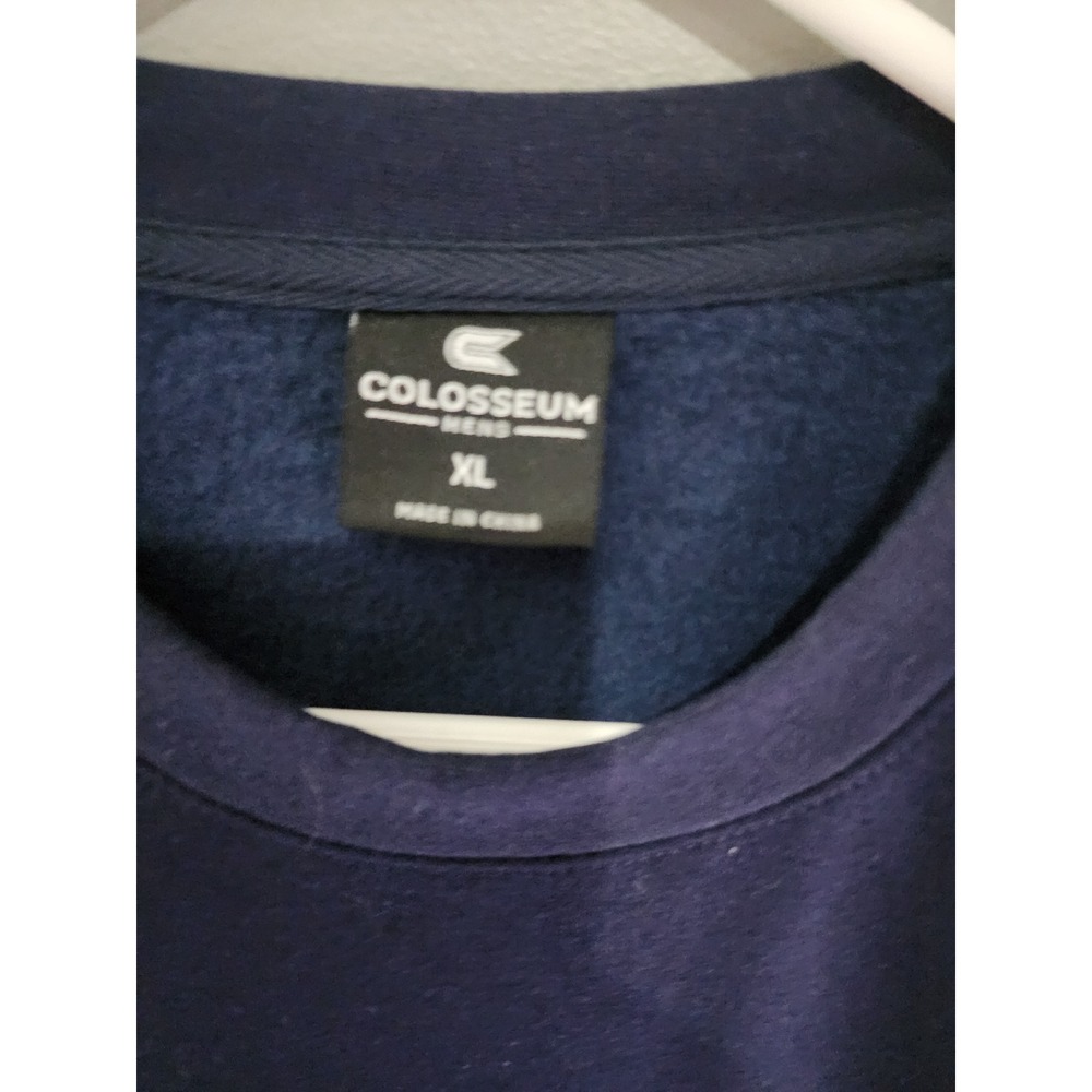 Colosseum Marquette University Sweatshirt Mens XL Navy Blue Golden Eagles MU NEW - Picture 4 of 5